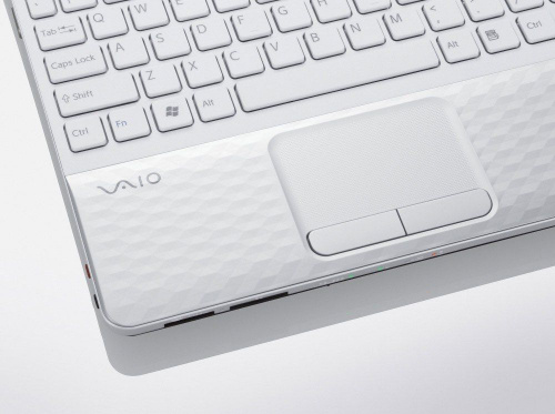 Sony VAIO VPC-EH1E1R/W Белый вид сверху